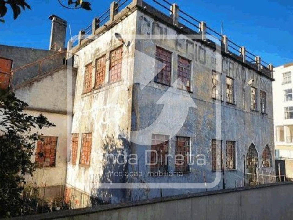 Prédio para Venda em Nelas Foto 2