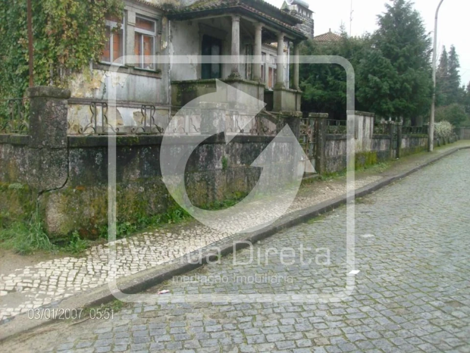 Prédio para Venda em Nelas Foto 7