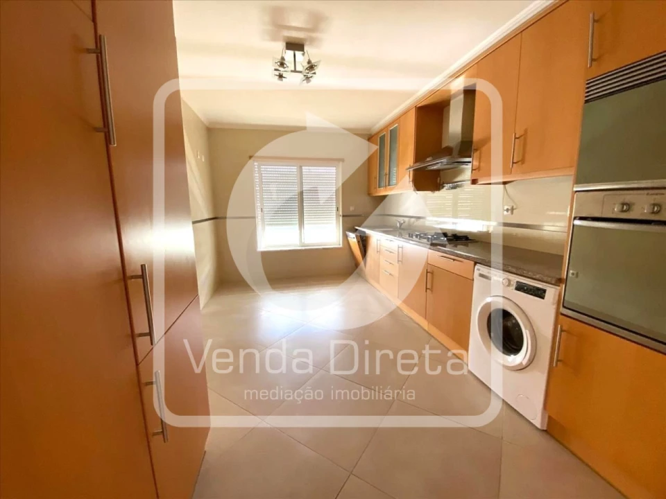 Apartamento T2 para Venda em Loule (São Clemente) Foto 1
