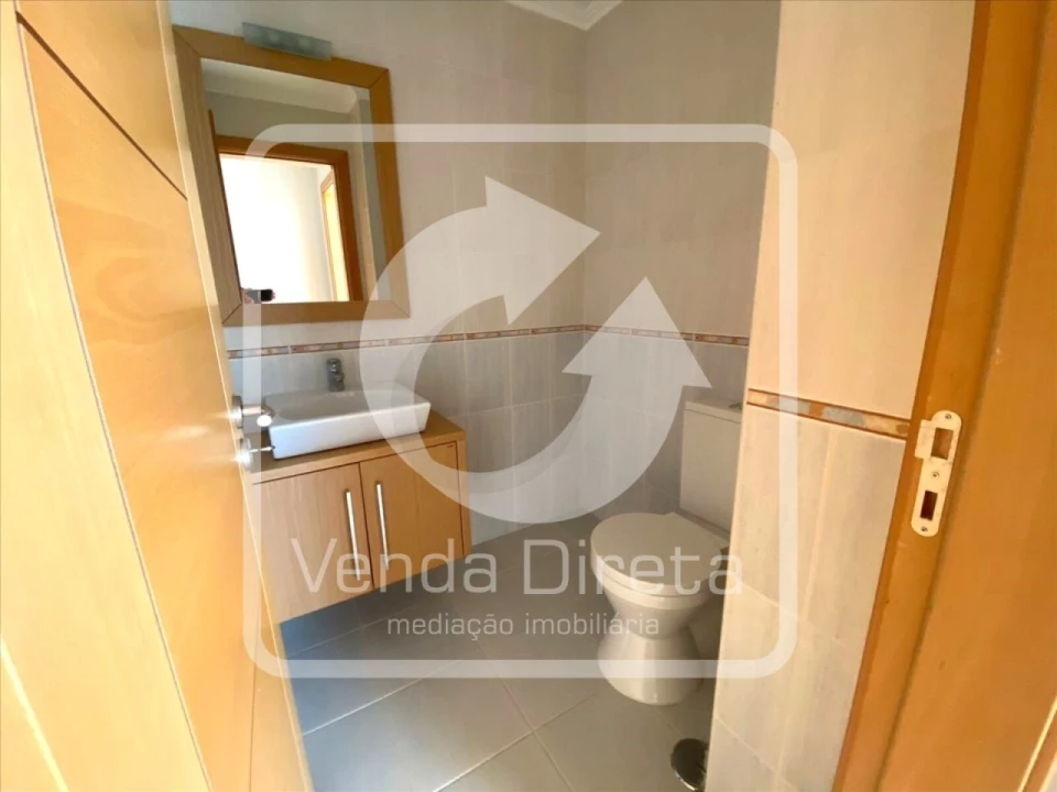 Apartamento T2 para Venda em Loule (São Clemente) Foto 8