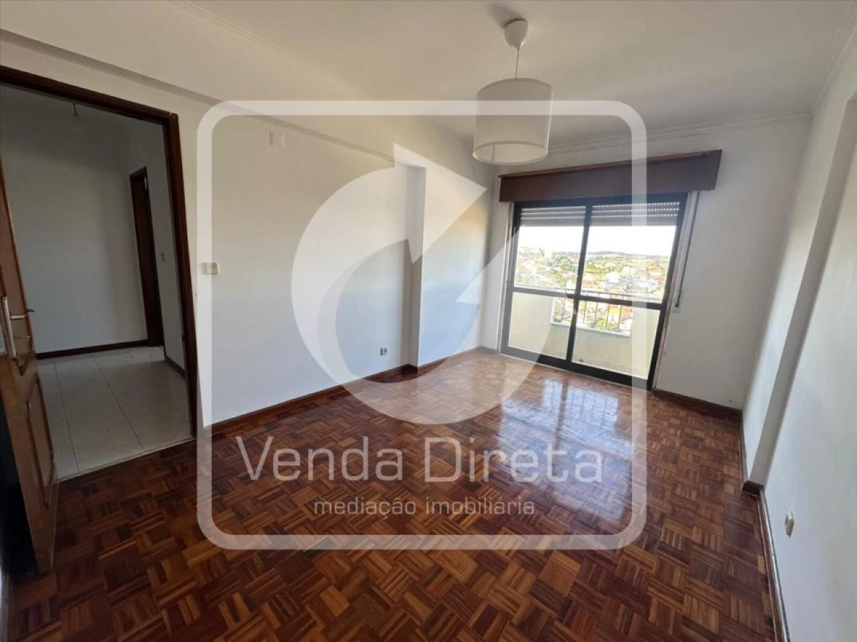 Apartamento T2 para Venda em Cacém e São Marcos Foto 3