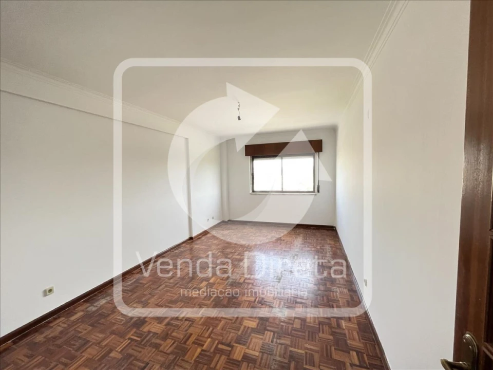 Apartamento T2 para Venda em Cacém e São Marcos Foto 13