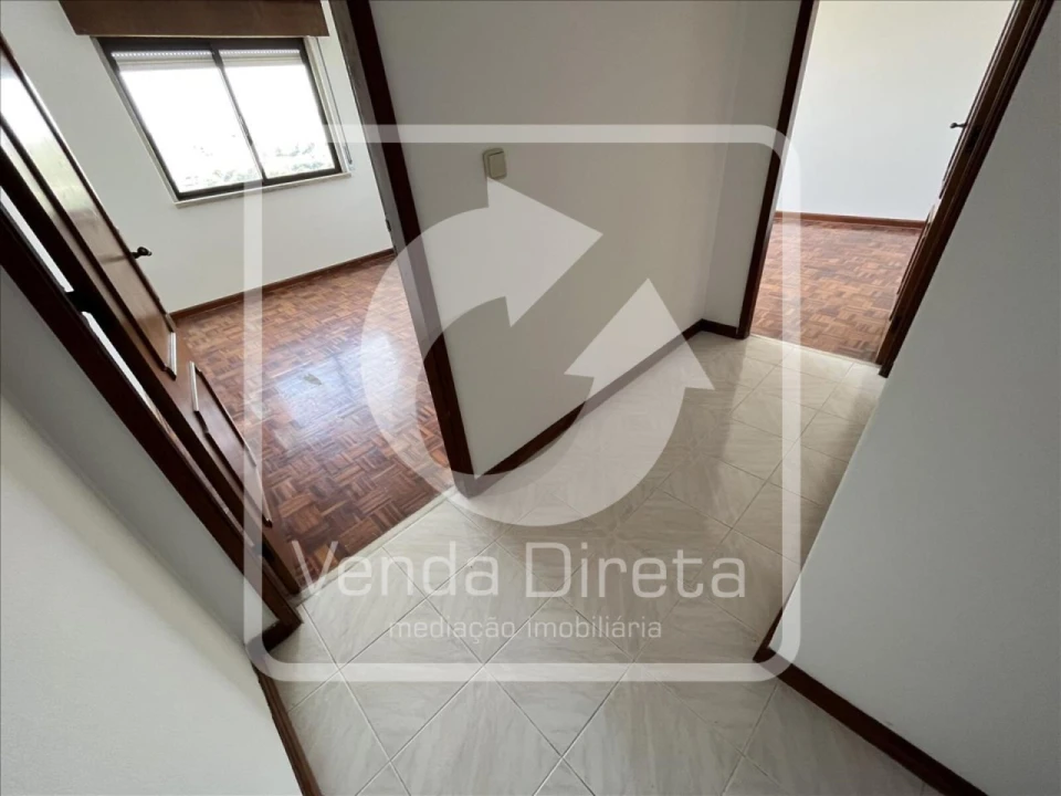 Apartamento T2 para Venda em Cacém e São Marcos Foto 15