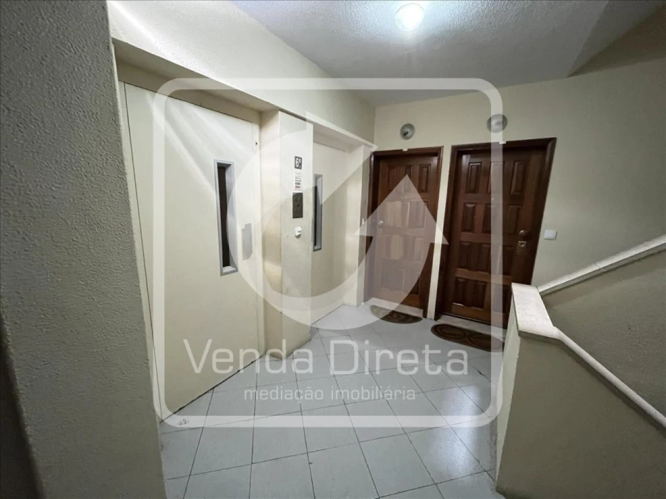 Apartamento T2 para Venda em Cacém e São Marcos Foto 17