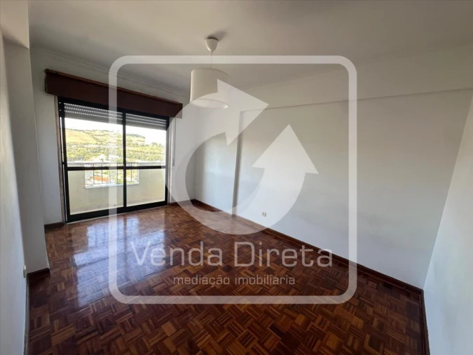 Apartamento T2 para Venda em Cacém e São Marcos Foto 2