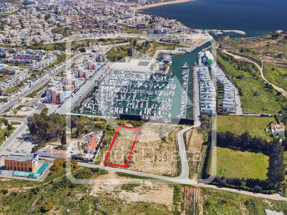 Terreno para Venda em Albufeira e Olhos de Água Foto 9