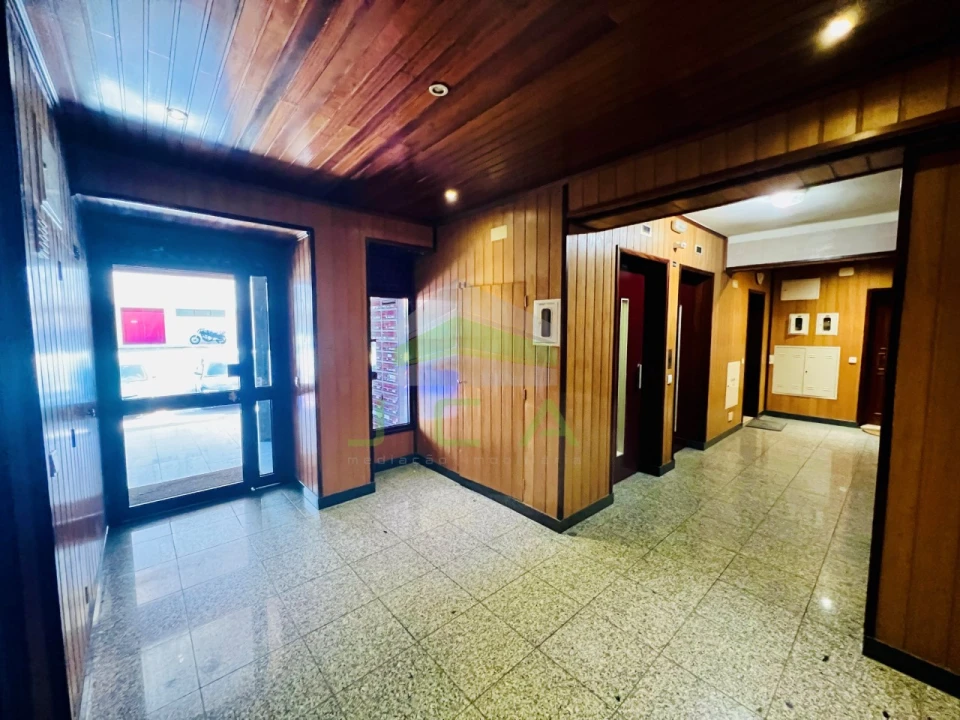 Apartamento T1 para Arrendamento em Buarcos Foto 2