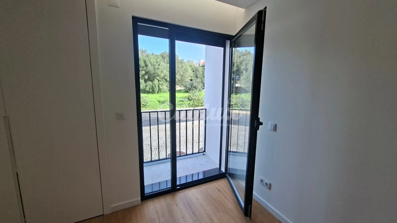 Apartamento T2 para Venda em Alcabideche Foto 7