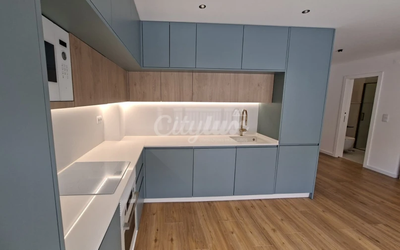 Apartamento T2 para Venda em Alcabideche Foto 4
