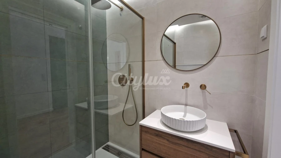 Apartamento T2 para Venda em Alcabideche Foto 10