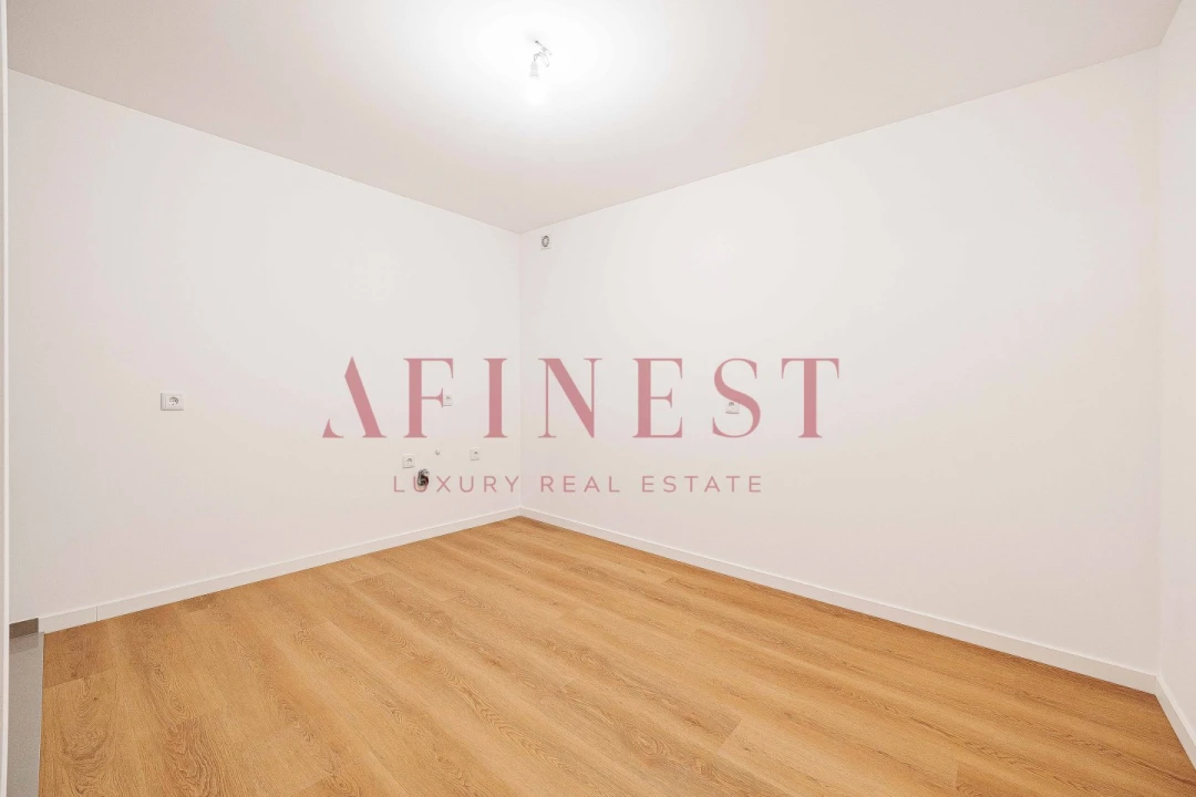 Moradia T4 para Venda em Alcabideche Foto 16