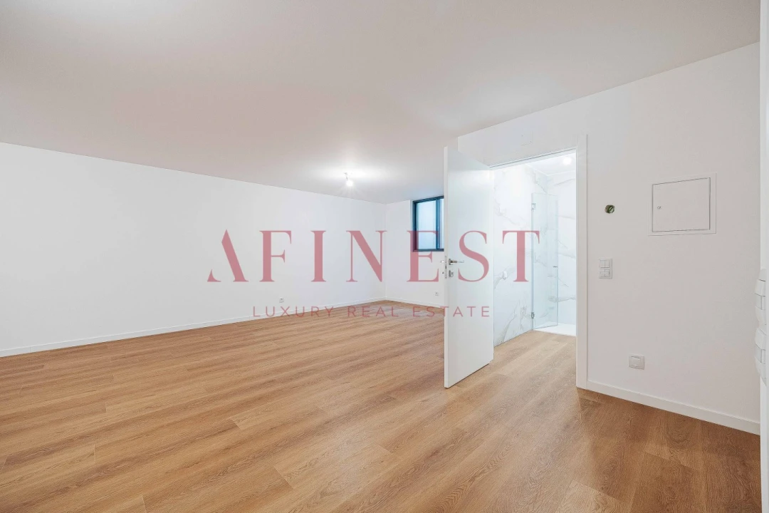 Moradia T4 para Venda em Alcabideche Foto 19