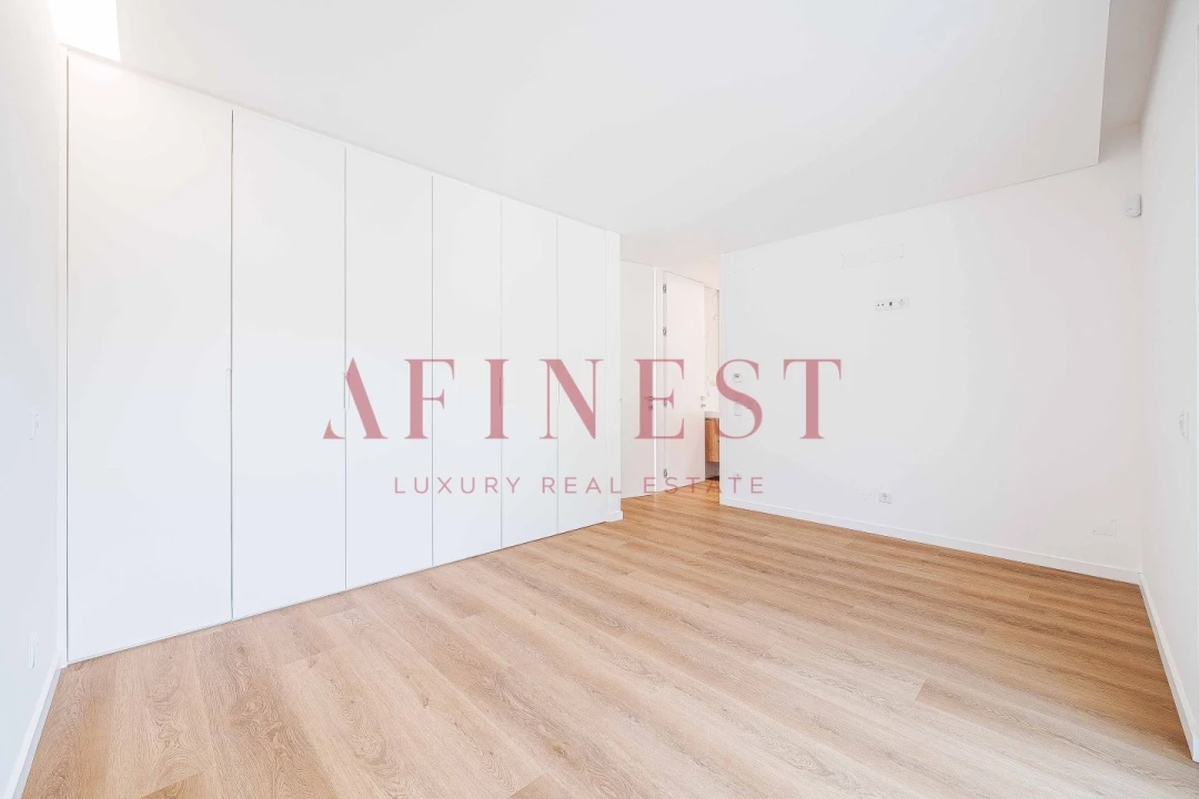 Moradia T4 para Venda em Alcabideche Foto 41