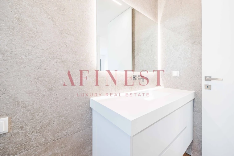 Moradia T4 para Venda em Alcabideche Foto 20