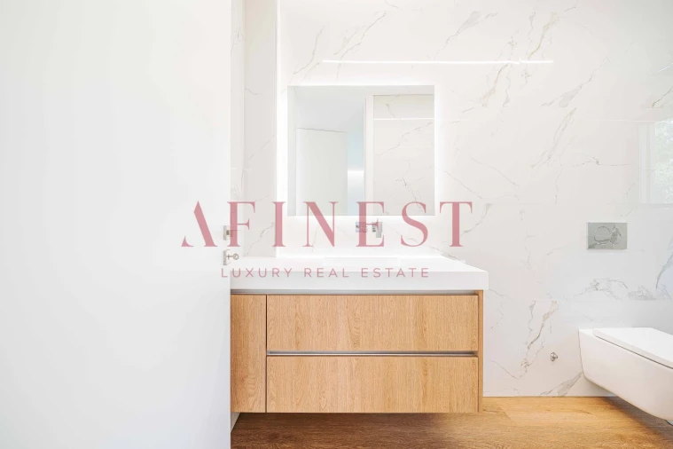 Moradia T4 para Venda em Alcabideche Foto 40