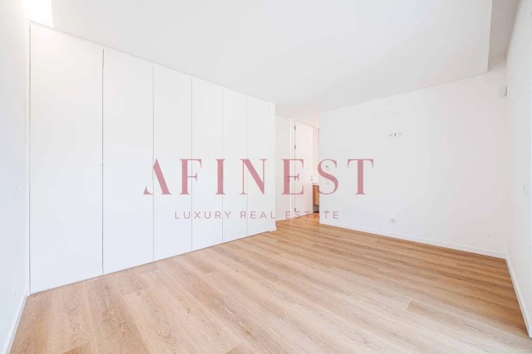 Moradia T4 para Venda em Alcabideche Foto 41