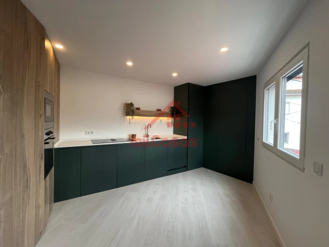 Moradia T3 para Venda em A dos Cunhados e Maceira Foto 4