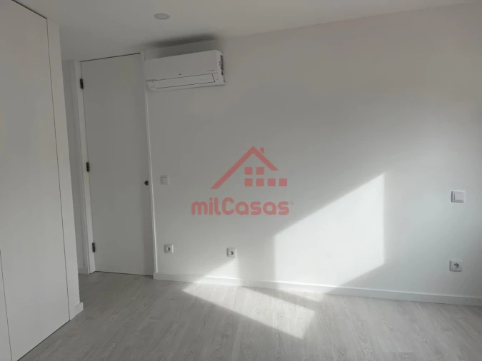 Moradia T3 para Venda em A dos Cunhados e Maceira Foto 16