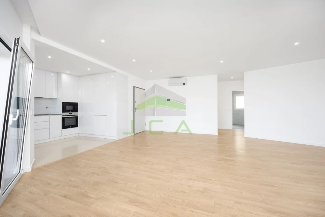 Apartamento T2 para Venda em Marrazes e Barosa Foto 1