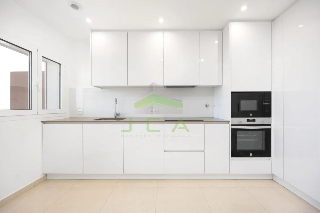 Apartamento T2 para Venda em Marrazes e Barosa Foto 3