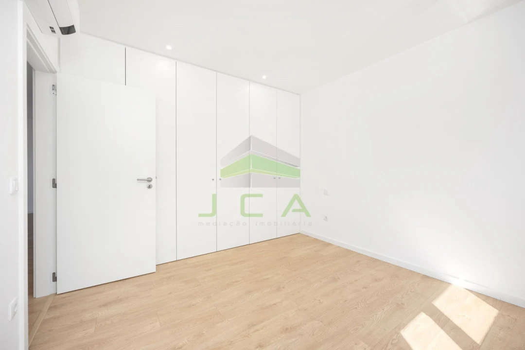 Apartamento T2 para Venda em Marrazes e Barosa Foto 12