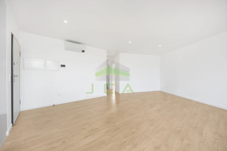 Apartamento T2 para Venda em Marrazes e Barosa Foto 10