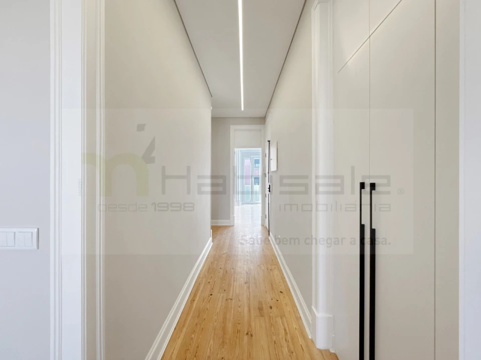 Apartamento T3 para Venda em Areeiro Foto 25