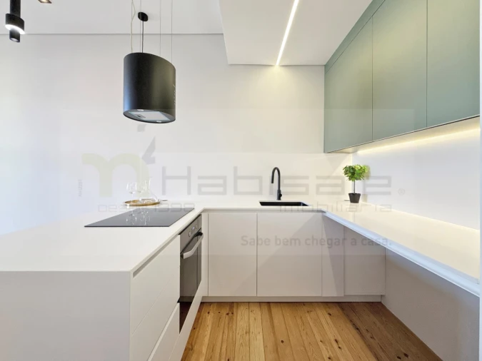 Apartamento T3 para Venda em Areeiro Foto 1