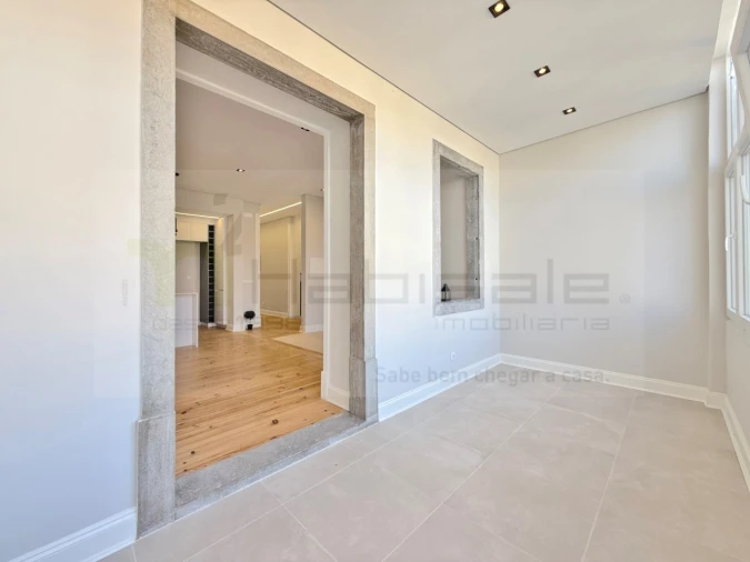 Apartamento T3 para Venda em Areeiro Foto 7