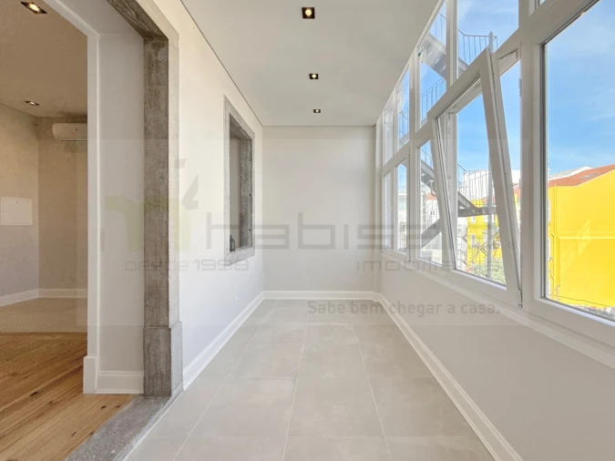 Apartamento T3 para Venda em Areeiro Foto 9