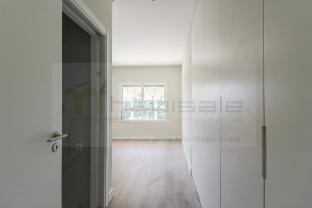 Apartamento T4 para Venda em Odivelas Foto 21