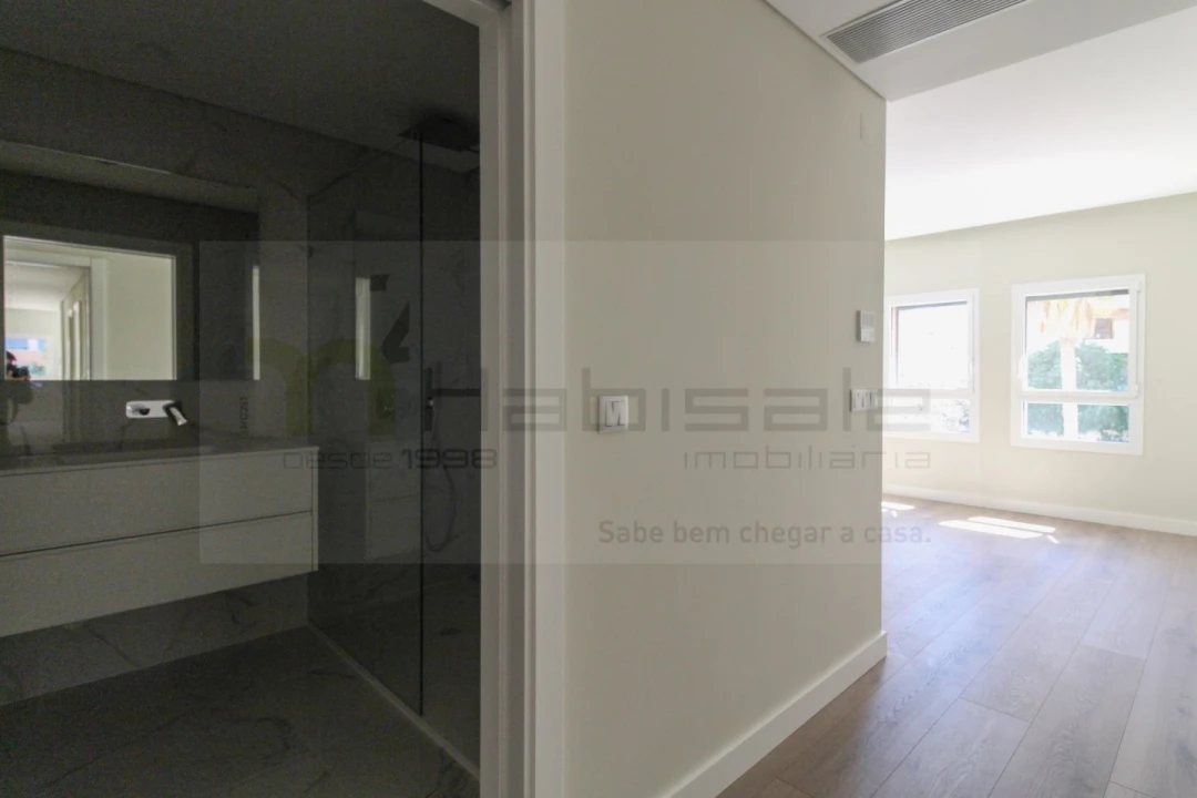 Apartamento T4 para Venda em Odivelas Foto 26