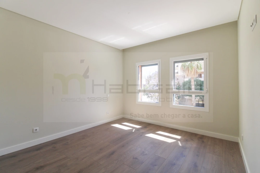 Apartamento T4 para Venda em Odivelas Foto 27