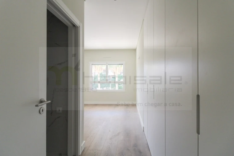 Apartamento T4 para Venda em Odivelas Foto 21