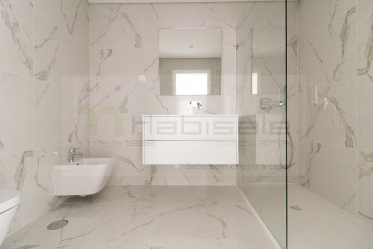 Apartamento T4 para Venda em Odivelas Foto 28