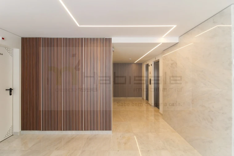 Apartamento T4 para Venda em Odivelas Foto 33