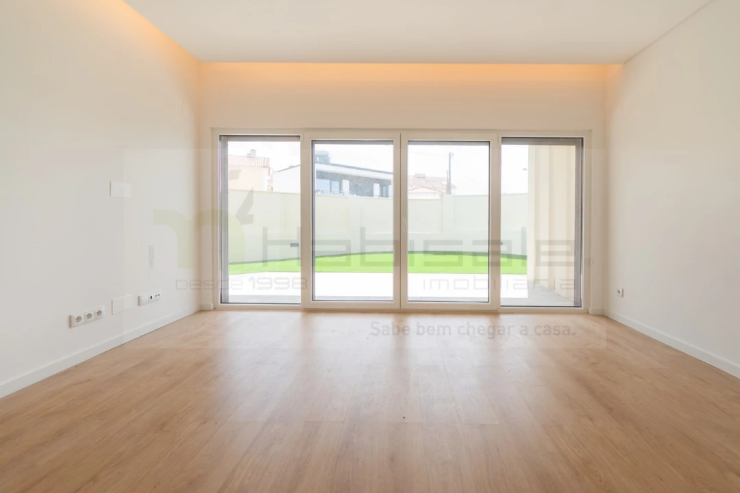 Moradia T3 para Venda em São Domingos de Rana Foto 21