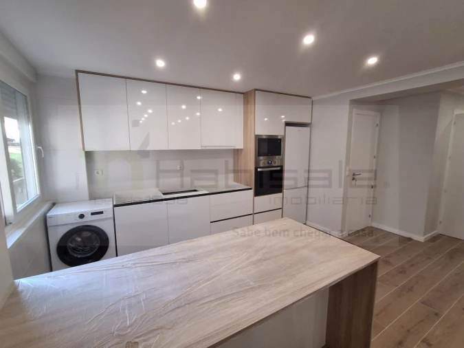 Apartamento T2 para Venda em Rio de Mouro