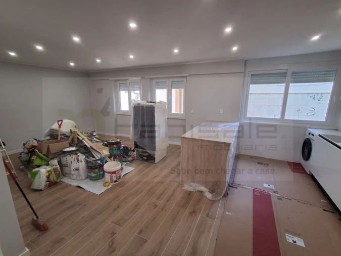 Apartamento T2 para Venda em Rio de Mouro Foto 8