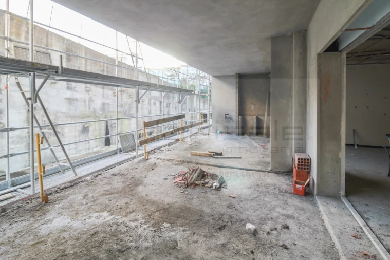 Apartamento T3 para Venda em Póvoa de Santo Adrião e Olival Basto Foto 12