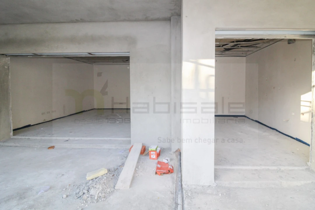 Apartamento T2 para Venda em Póvoa de Santo Adrião e Olival Basto Foto 14