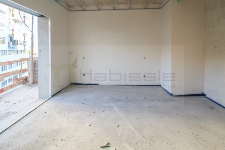 Apartamento T2 para Venda em Póvoa de Santo Adrião e Olival Basto Foto 13