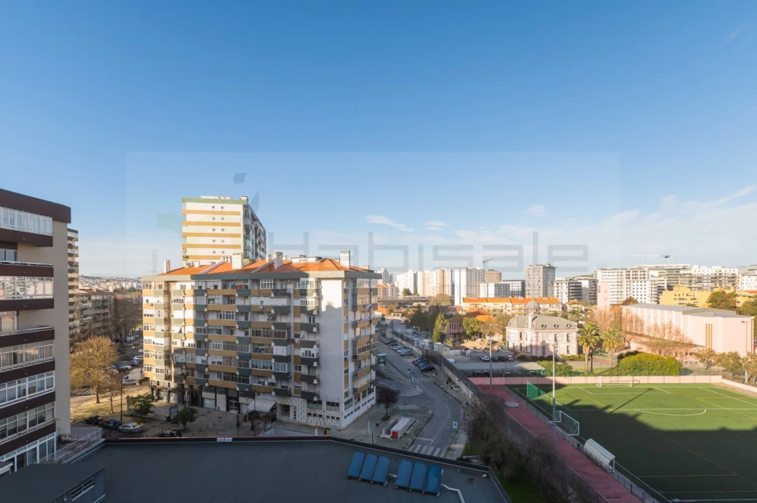 Apartamento T4 para Venda em Lumiar Foto 12