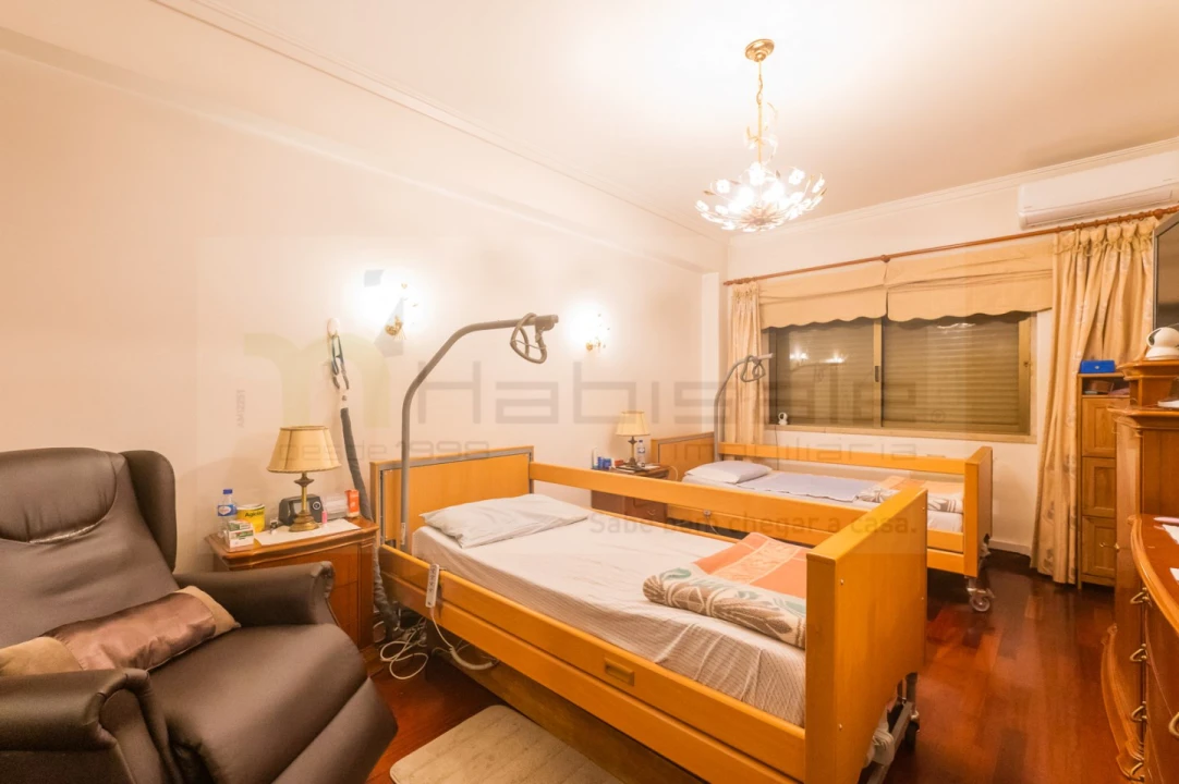 Apartamento T4 para Venda em Lumiar Foto 18