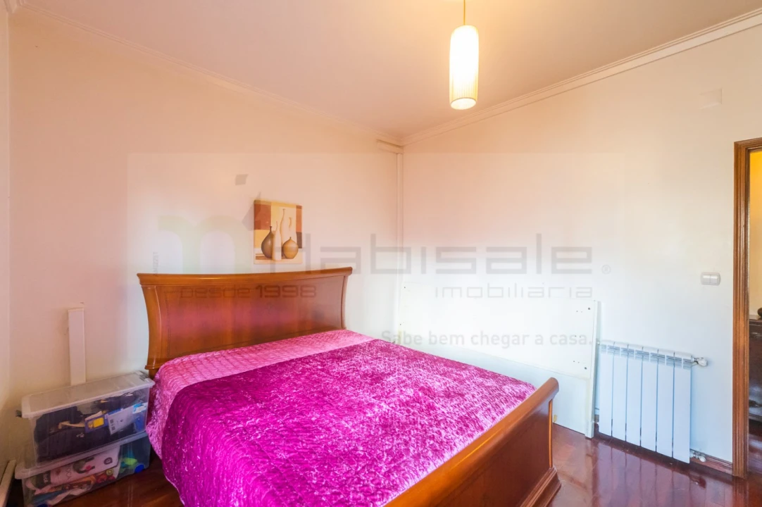 Apartamento T4 para Venda em Lumiar Foto 22