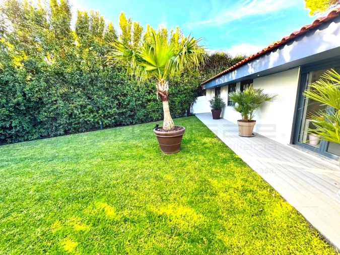 Moradia T3 para Venda em Alcabideche Foto 20