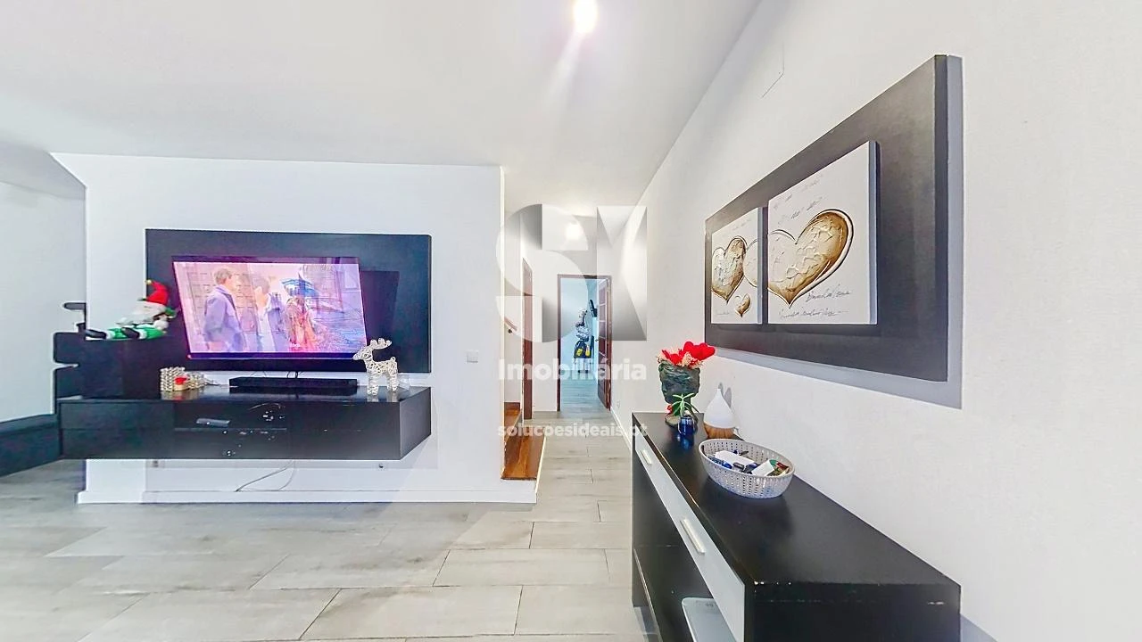 Moradia T3 para Venda em Valongo Foto 6