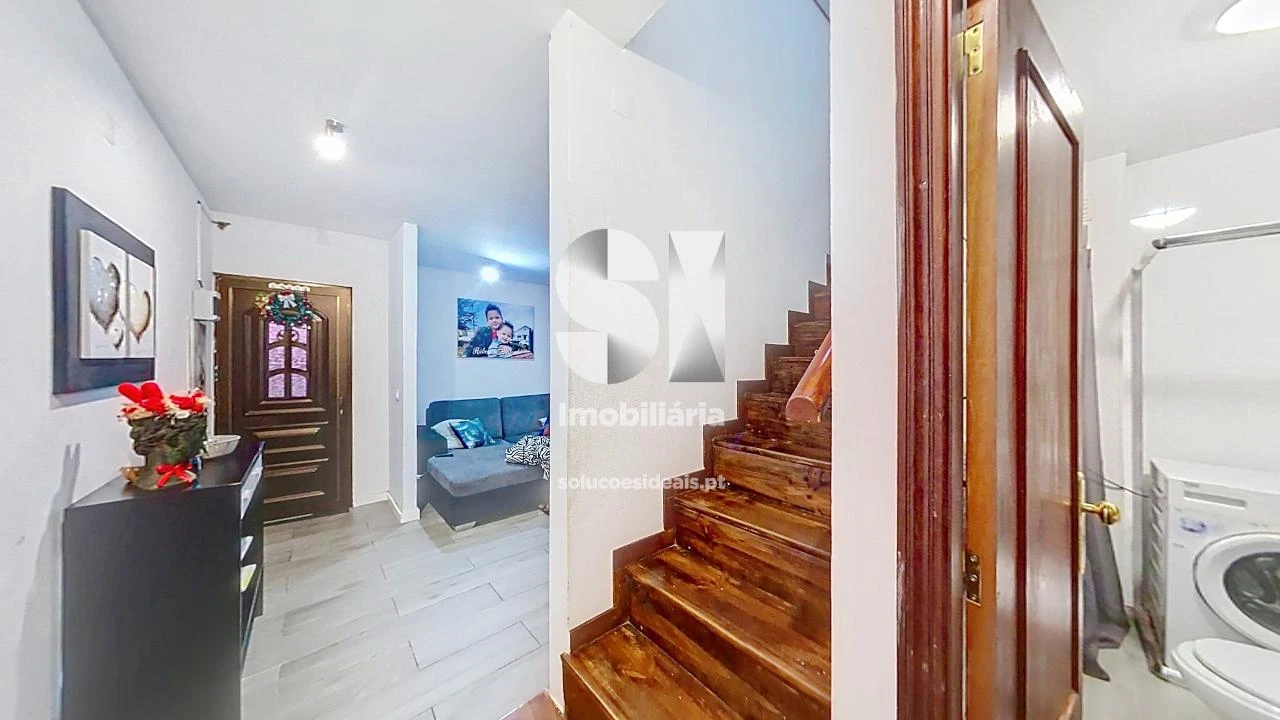 Moradia T3 para Venda em Valongo Foto 22