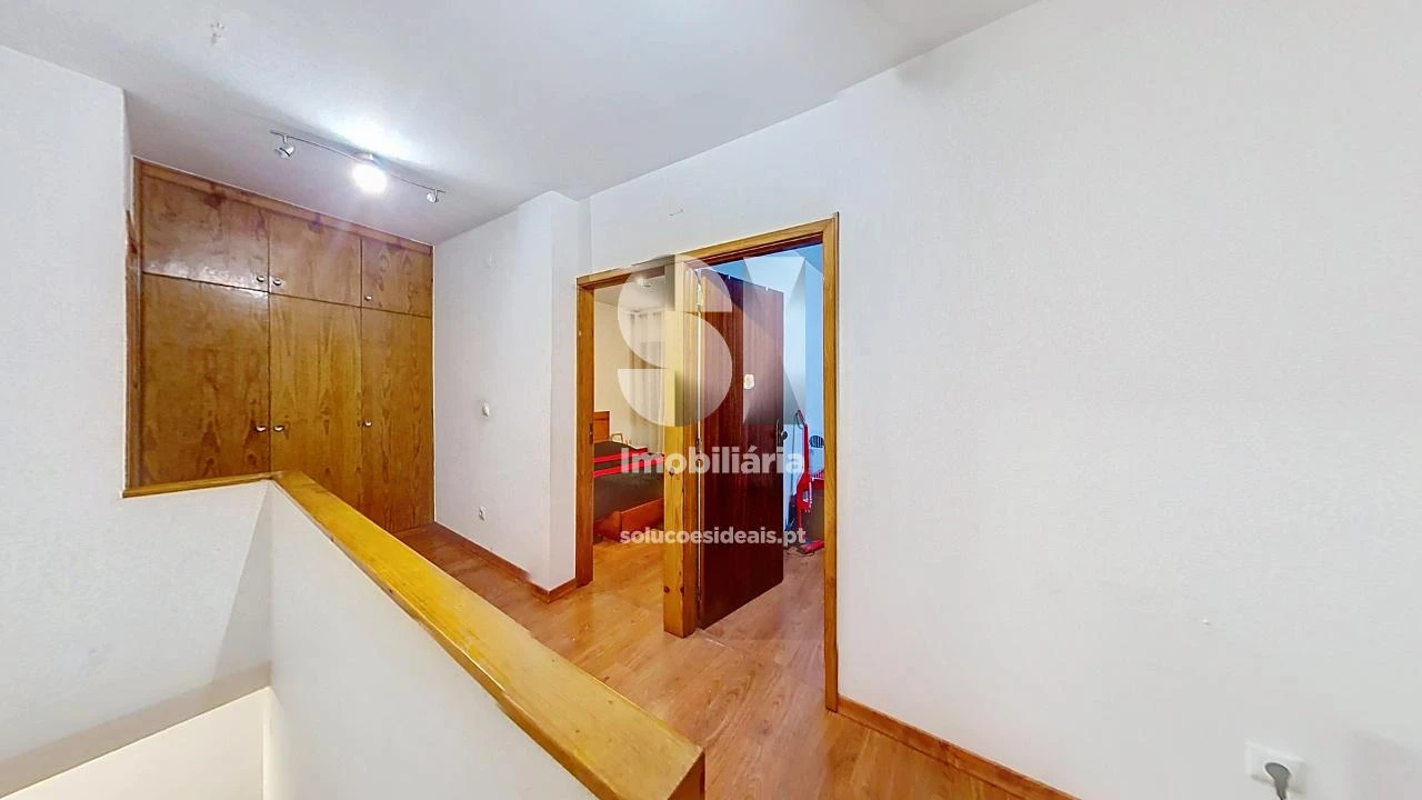 Moradia T3 para Venda em Valongo Foto 23