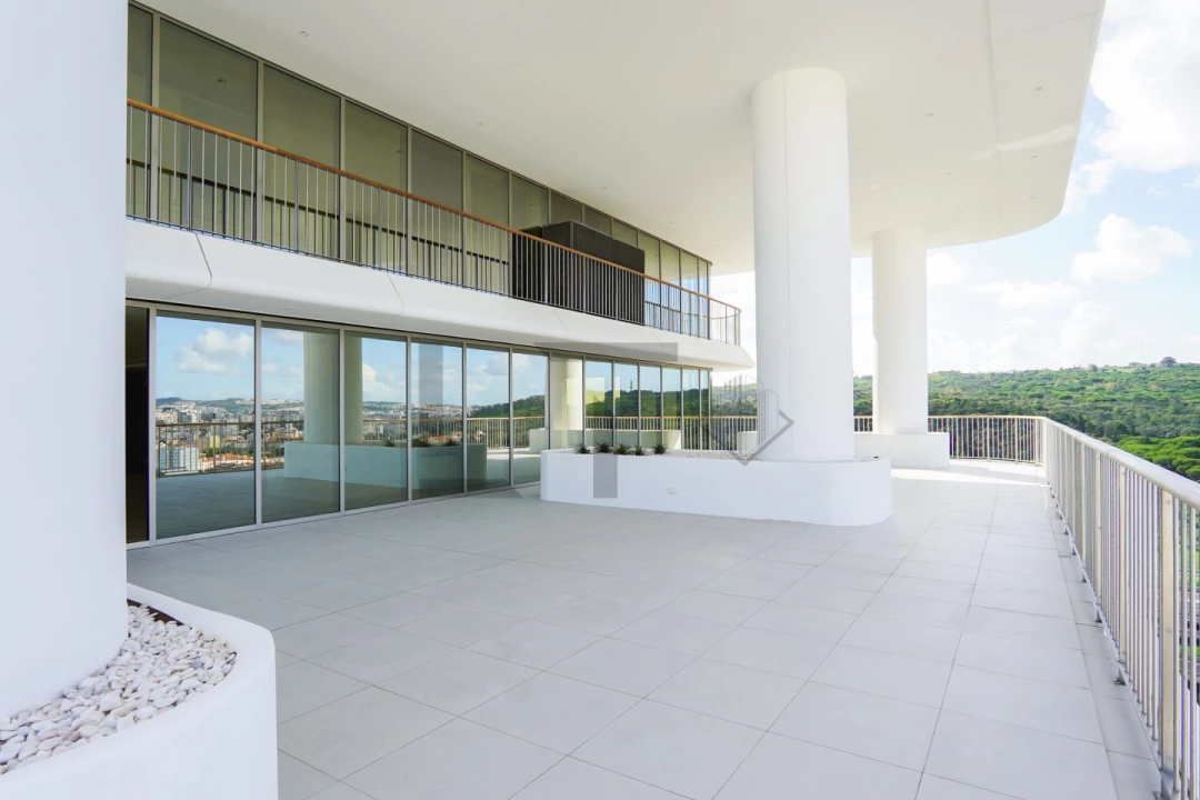 Apartamento T6 para Venda em Campolide Foto 21